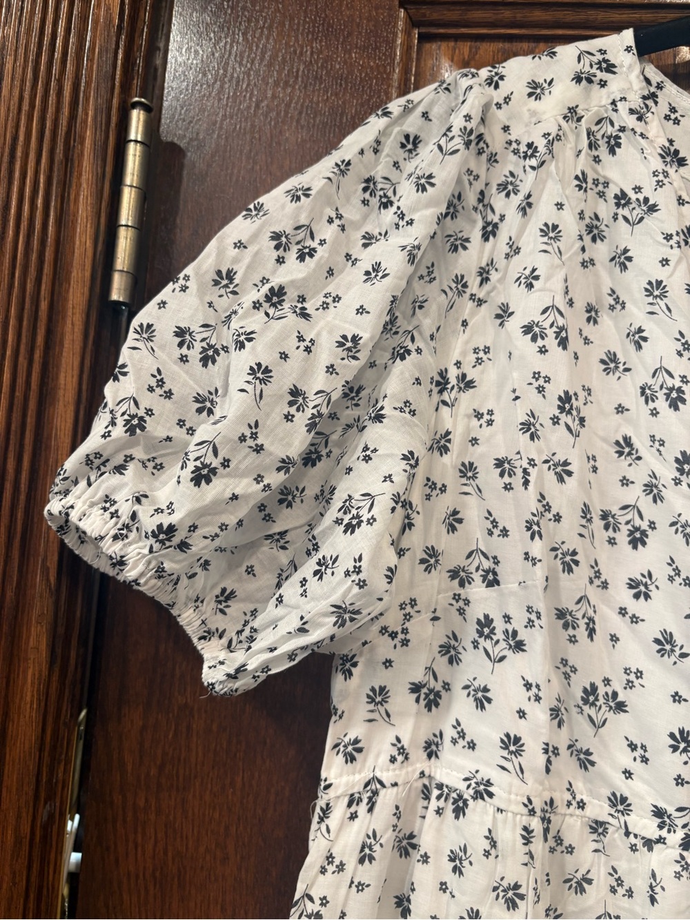 In Loom $78 NWT Ditsy Floral Puff Sleeve Tiered Maxi Dress Large Cottagecore - Picture 6 of 11